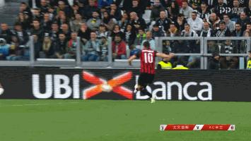 米兰3比0尤文图斯是怎么回事,米兰对尤文4球反超