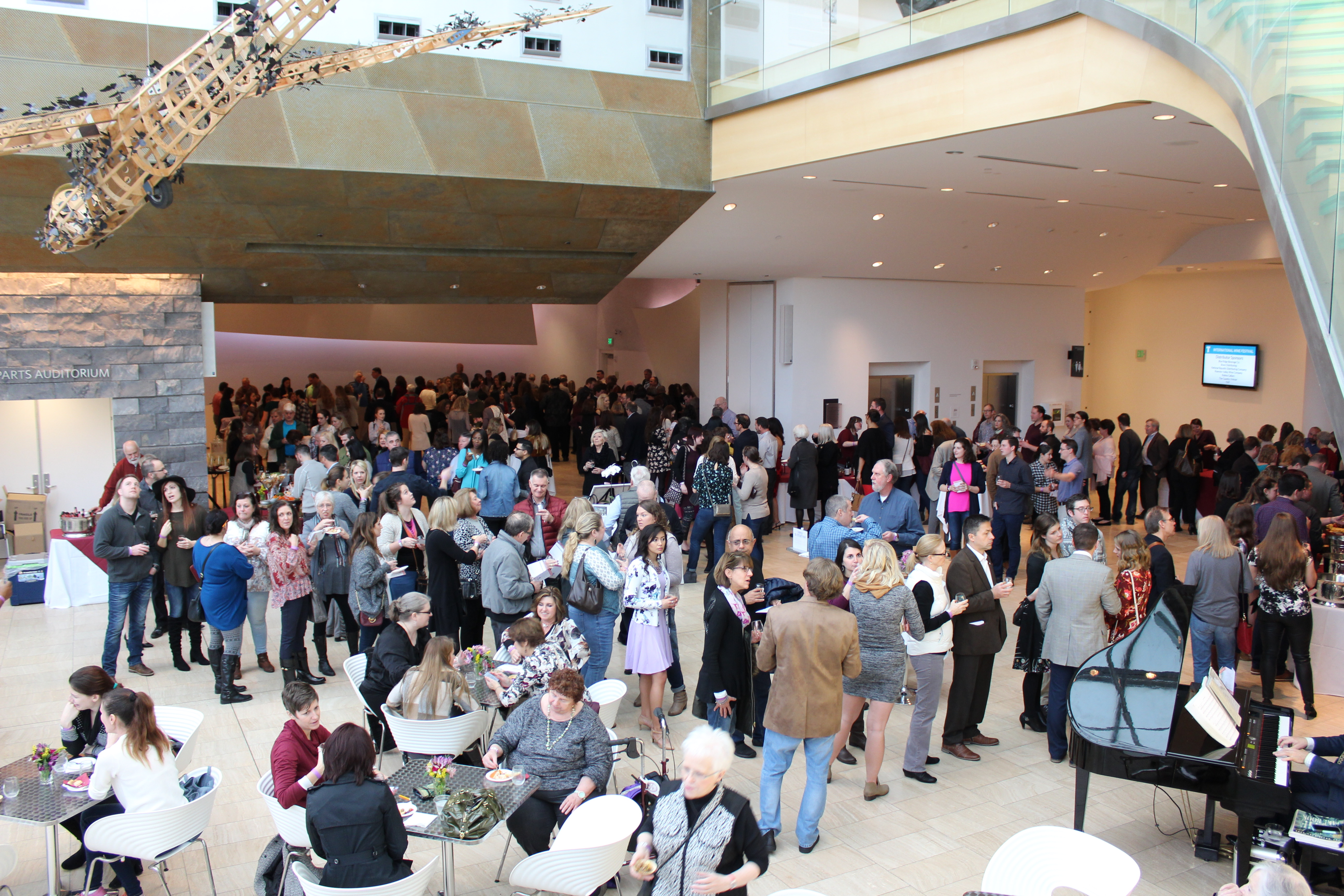 凛冬冰雪季 看美国首都地区的大人小孩玩什么