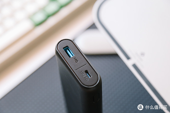 iphone无线充电适用哪些型号,iphone数据线和充电头推荐