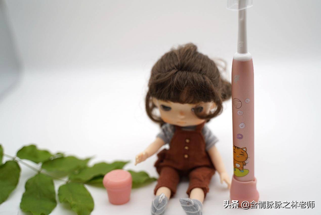 儿童电动牙刷哪个牌子好性价比高,舒客儿童电动牙刷的正确使用方法