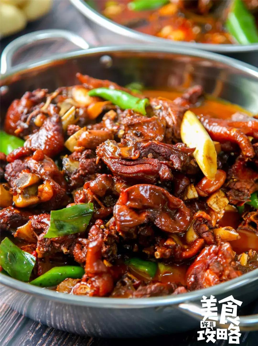 隐藏在巷子里的地锅鸡好吃,这家藏在巷子里的30年老字号