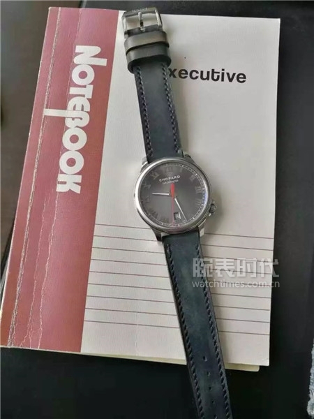 萧邦原装鳄鱼皮表带,萧邦happydiamond换表带