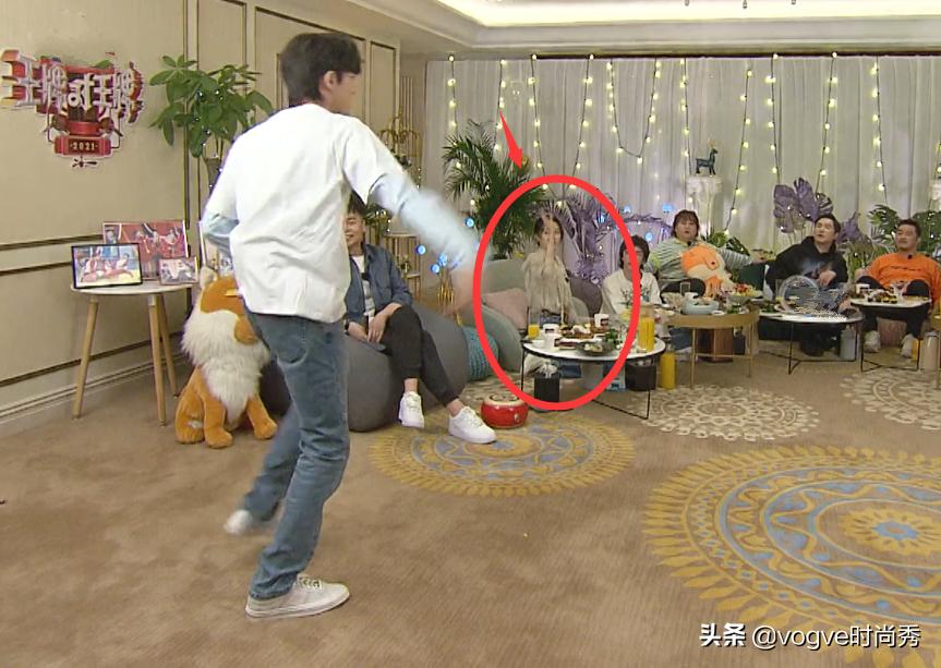 宋亚轩关晓彤跳舞花絮视频,宋亚轩关晓彤跳舞照片