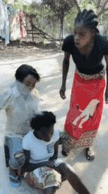 搞笑鸡下蛋恶搞图片,鸡图搞笑图片