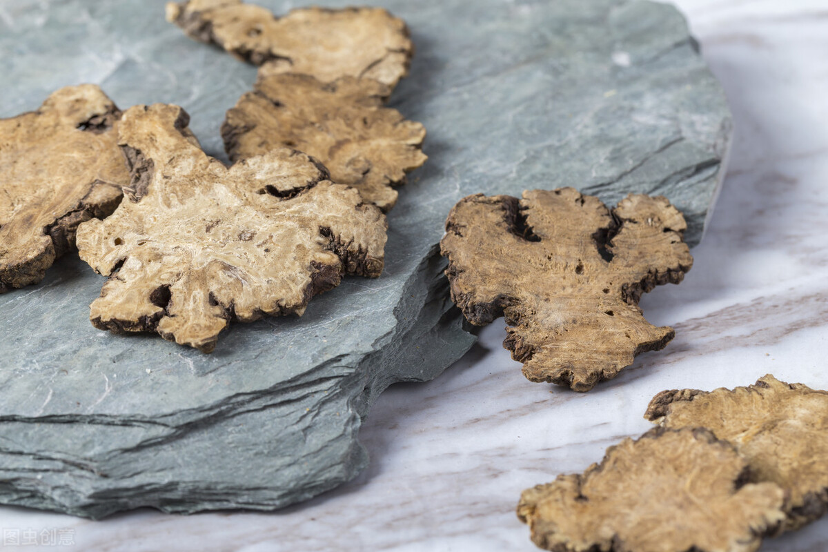 心慌胸闷气短濒死感,心慌心跳濒死感检查没问题