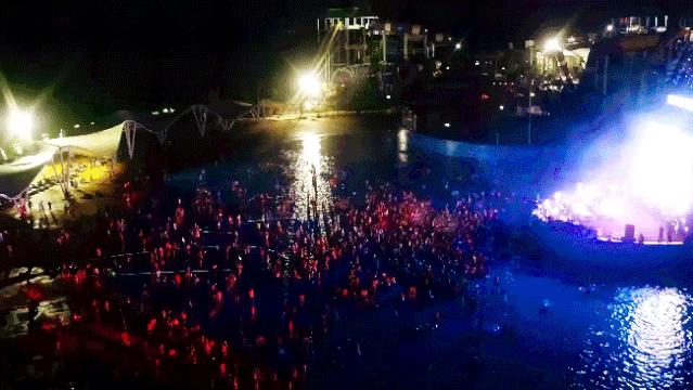 酷炫机车轰炸“洋沙湖”，哈雷电音之夜引爆“欢乐水世界”