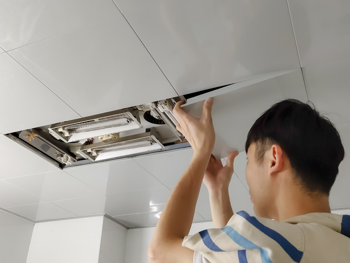 2000瓦浴霸与2400瓦浴霸的区别,网上卖二百多的浴霸怎么样