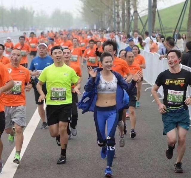 跑步黑科技鞋子,跑步鞋黑科技轻便