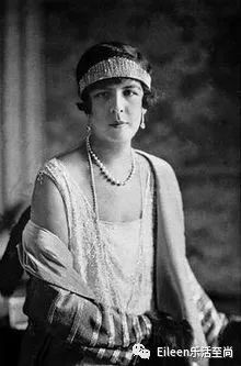 私生女王储弃位，公主构陷准弟媳，完美王妃背后有多少暗涌？