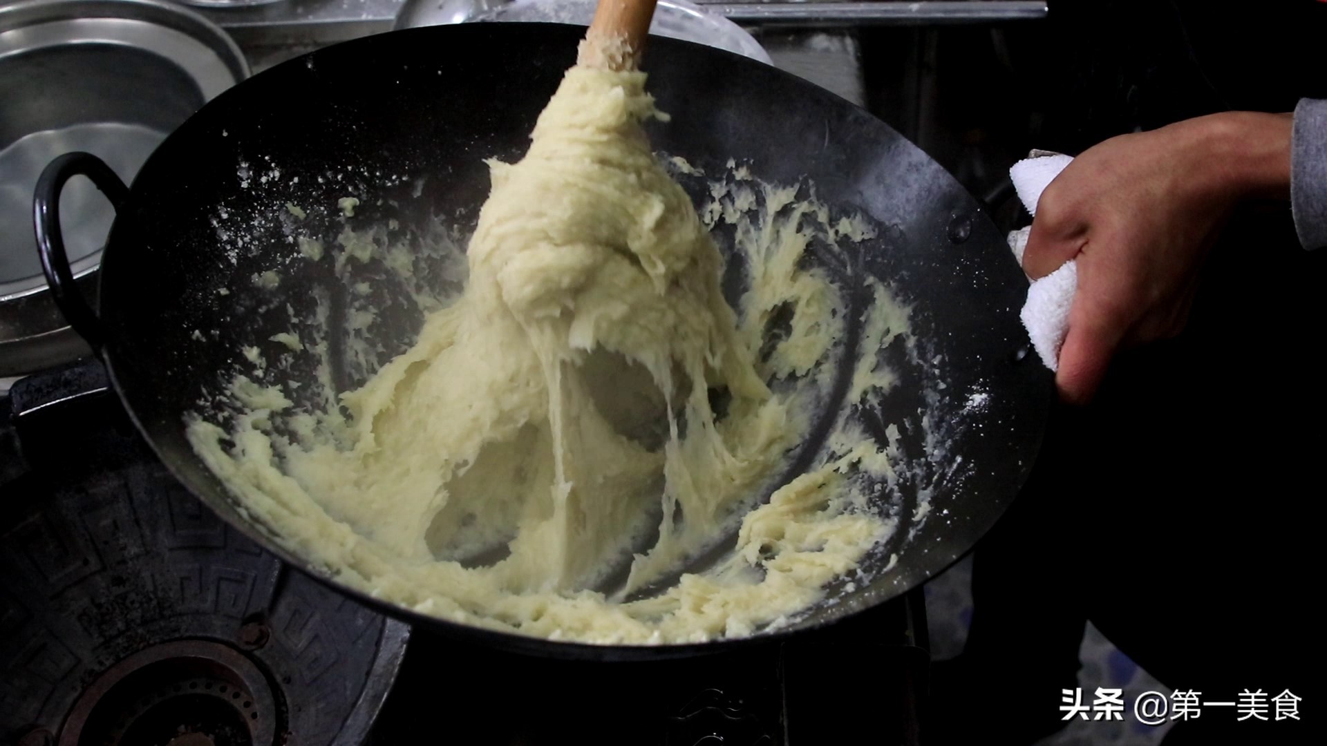 买不到麦芽糖核桃黑芝麻糕,酥脆油炸糖糕