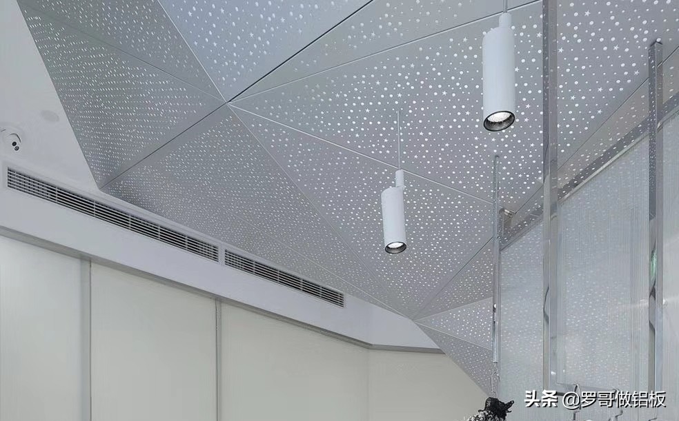 铝单板吊顶安装师傅,铝单板吊顶密拼安装方法