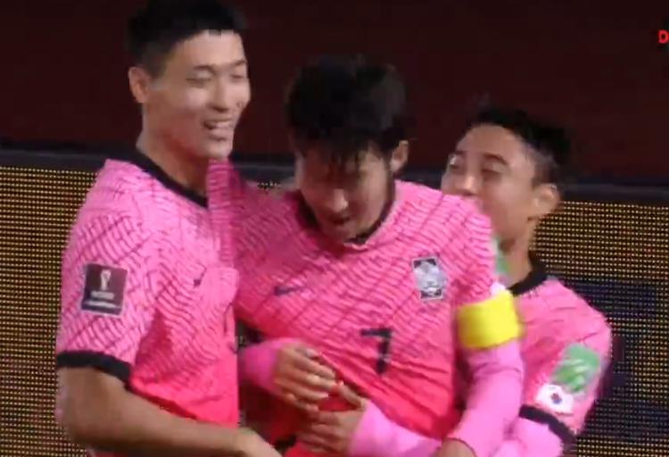 国足1比0韩国孙兴慜戴帽难救主,韩国队孙兴慜十佳球