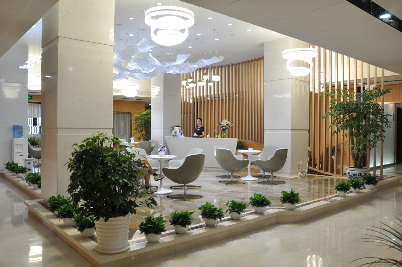 整牙齿堪比整容,矫正牙齿大概多少钱龅牙