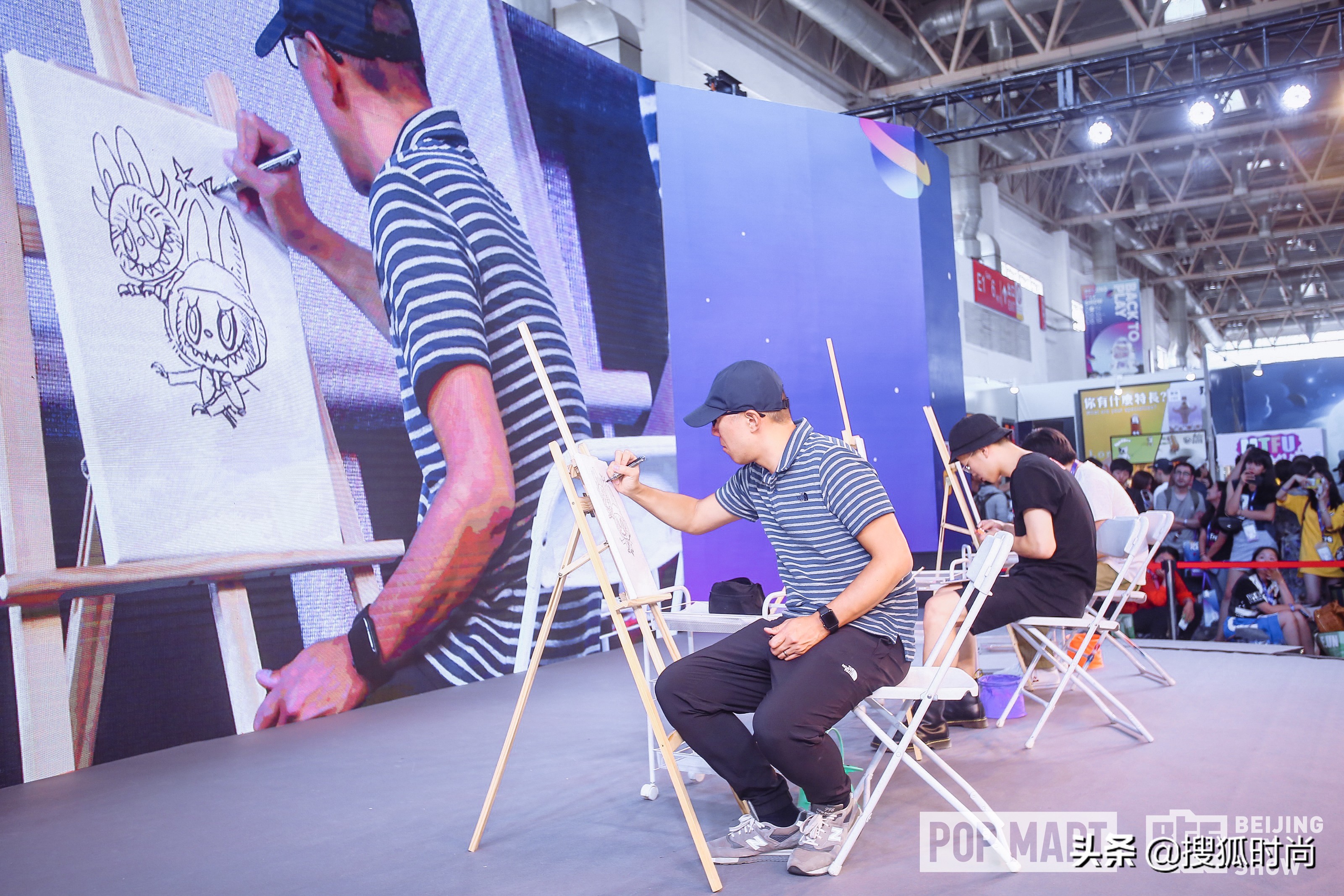 与其眼巴巴看黄晓明因玩具上热搜，不如跟我逛逛京城最潮玩具展