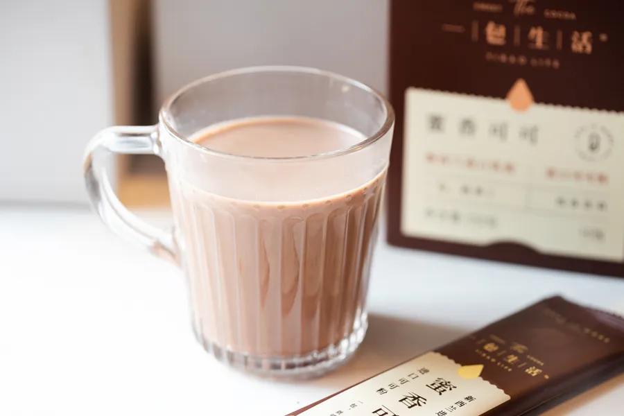 在李佳琪直播间买零食，是个划算的选择吗？