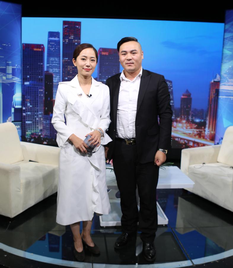 “辽宁国立珍爱”总裁柴利生对话《信用中国》主持人张露馨