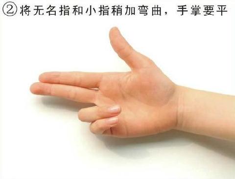 毛笔书法握笔姿势教学视频,毛笔的握笔姿势视频免费观看