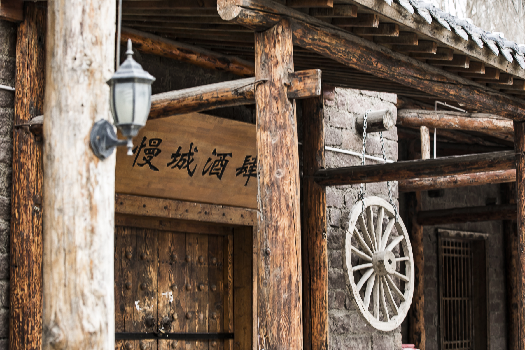 王洛宾写的达坂城姑娘美如画,王洛宾进新疆