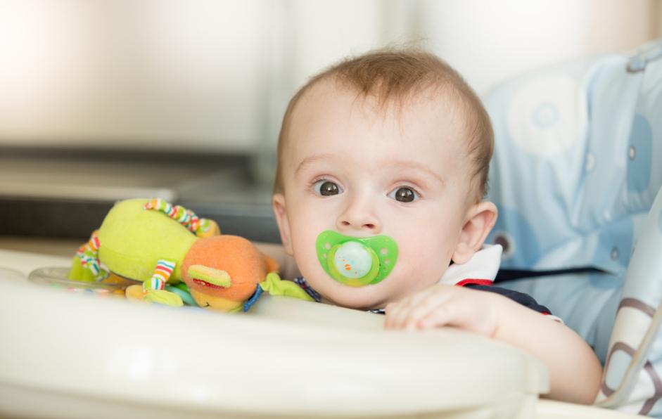 出生35天的宝宝体重多重属于正常,25天的宝宝多重算正常