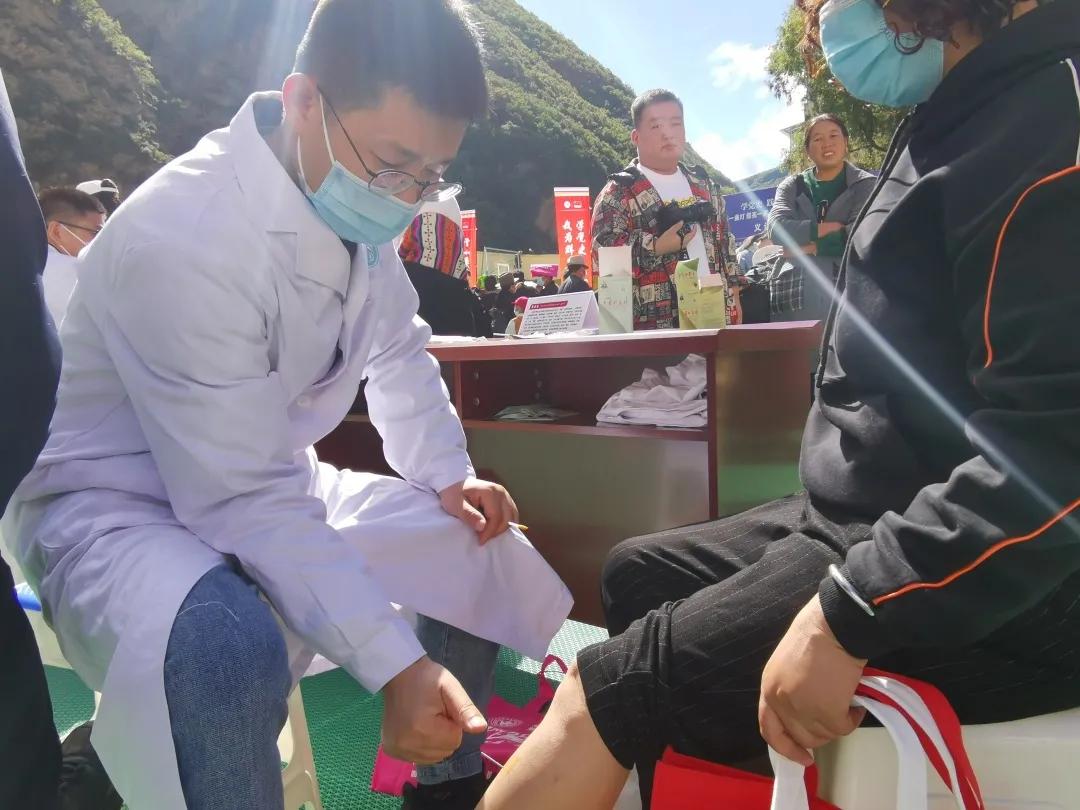 行稳致远！这场高原活动前行的声音，回荡在每一位参与者的心间