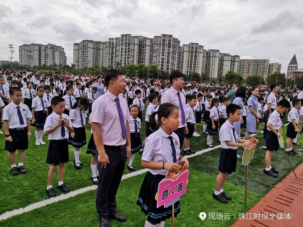 狮山新开的学校,狮山镇新建学校