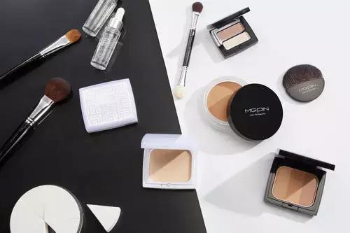 毛戈平营销,毛戈平国内营销