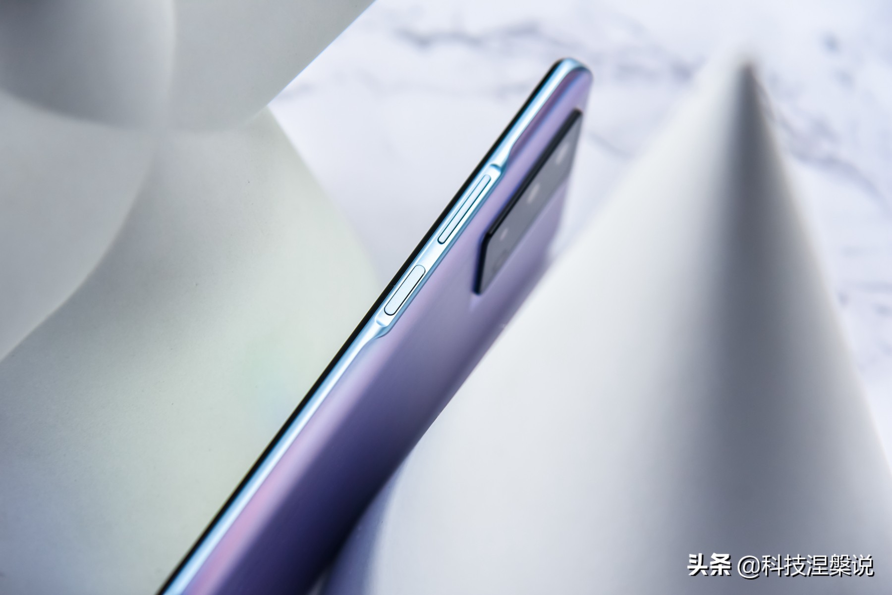 iqooz5手机怎么样值得买吗,刚出的iqooz5值不值得买