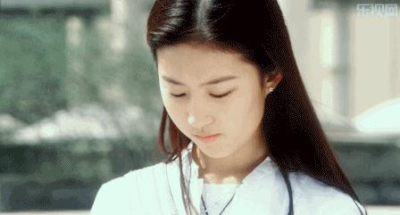 还记得《极乐宝鉴》的女一号吗？如今豪宅相伴清纯可人