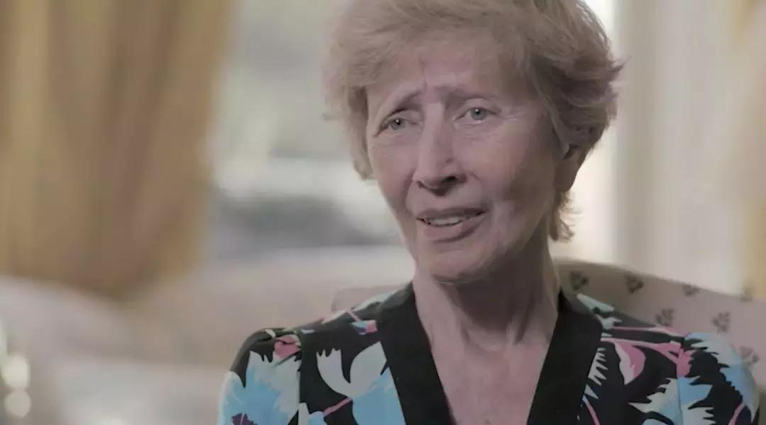 86岁的好莱坞华人教母：我是一只独来独往的豹，不需要结婚