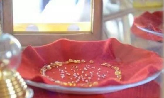 得道高僧火化为啥有舍利子,得道高僧为什么火化后会有舍利子