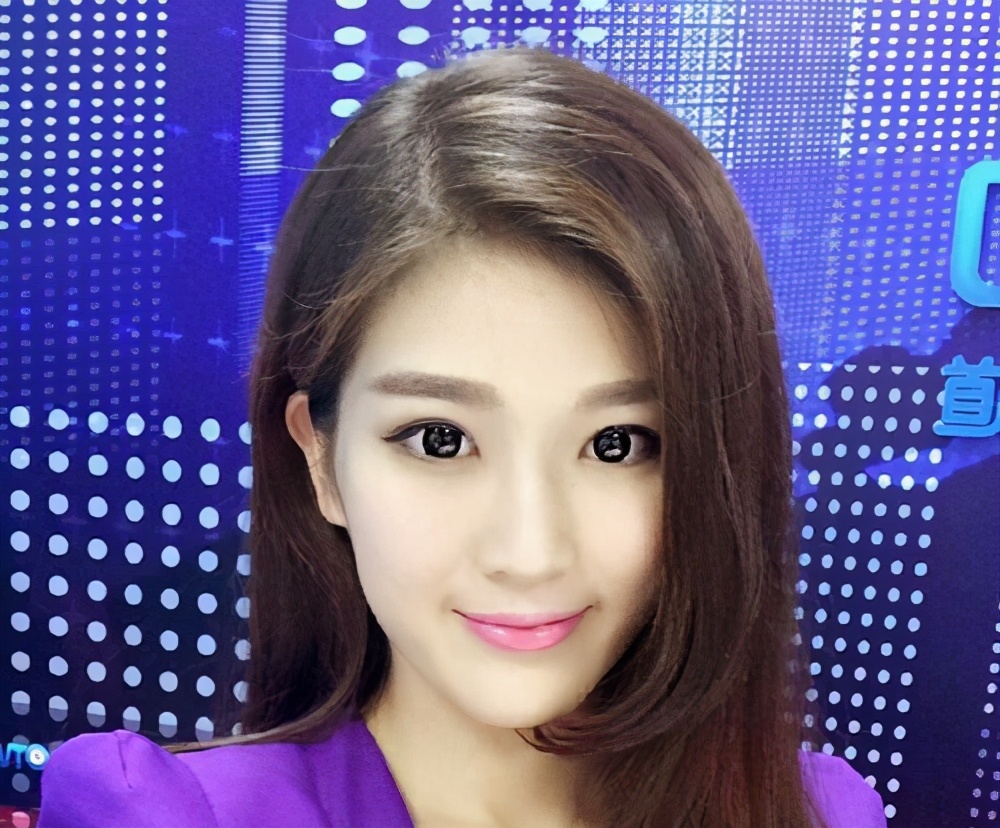 美女主播爆运动员丈夫孕期家暴还被拔指甲，男方甩锅激素太无语