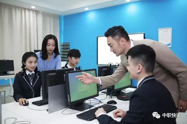 如何做app软件开发,一个app怎么制作