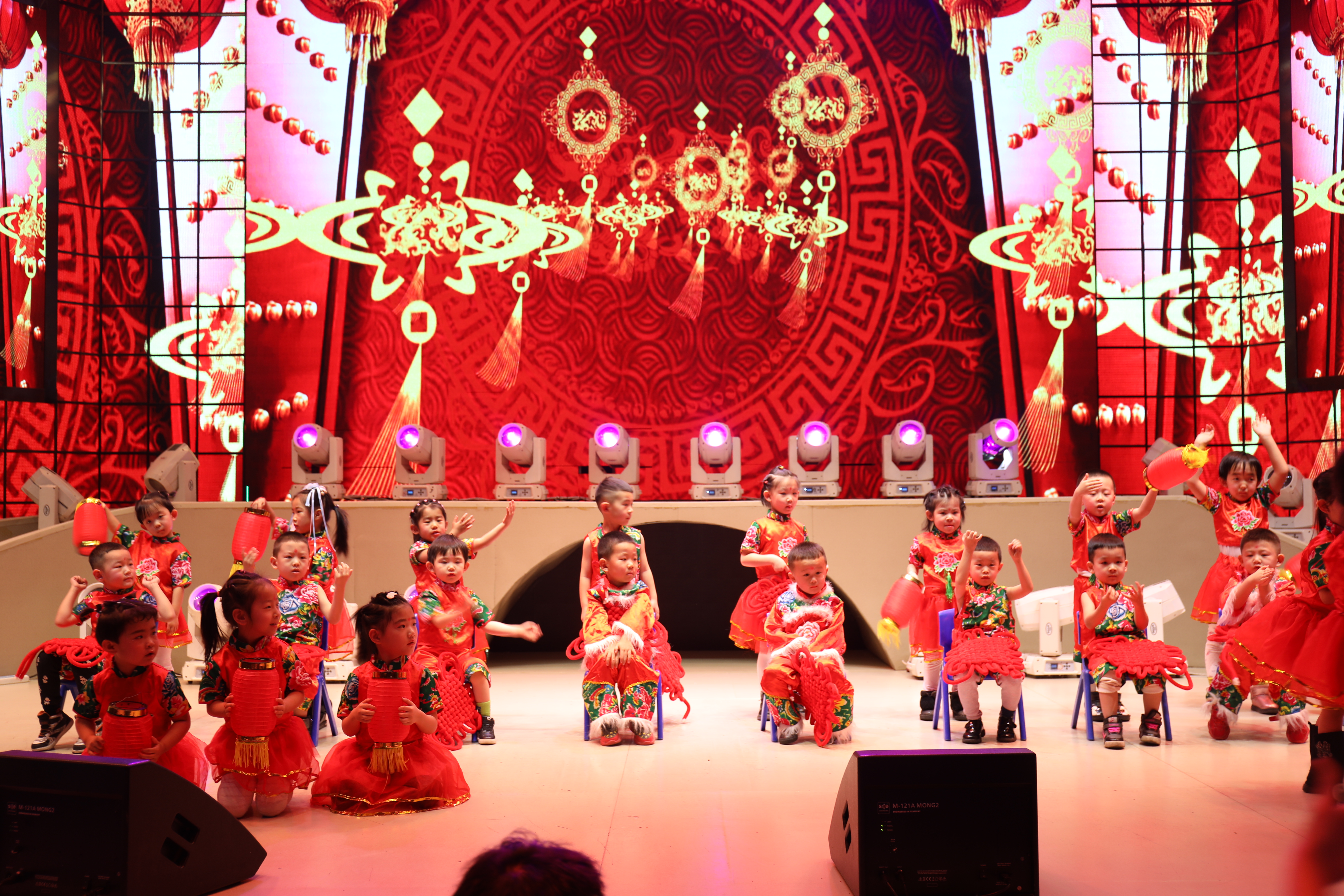 星星幼儿园第一届亲子活动,星星幼儿园亲子运动会