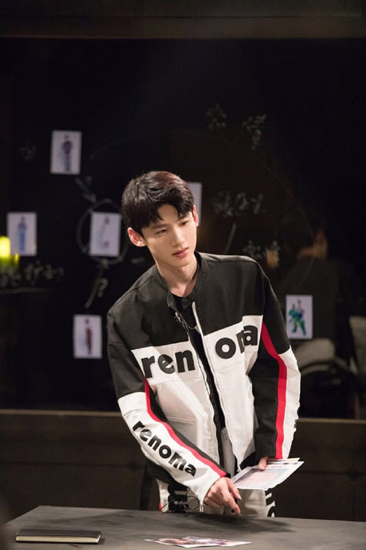 濯清涟而不妖出自哪里,濯清涟而不妖的例子