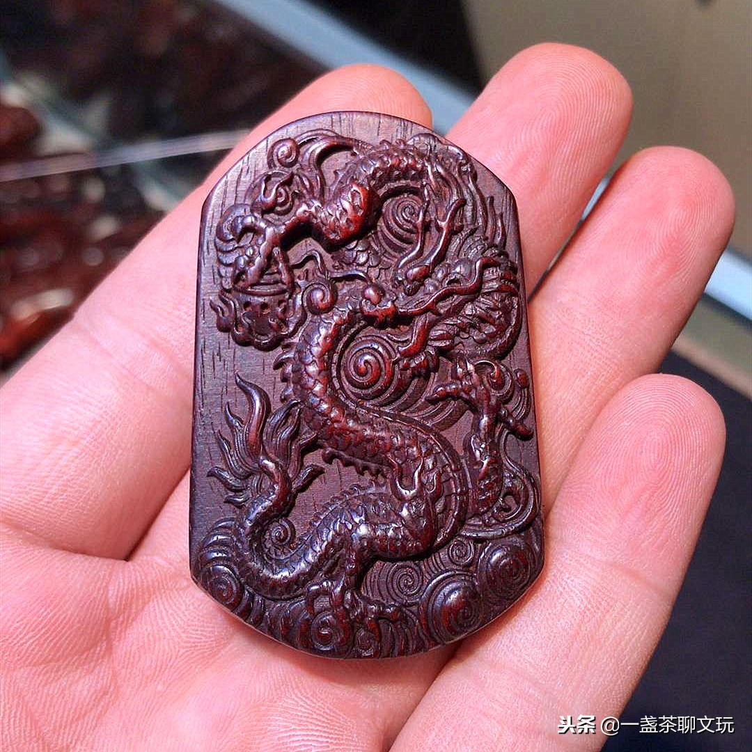 小叶紫檀和大叶紫檀对比图,小叶紫檀和大叶紫檀的区别图片