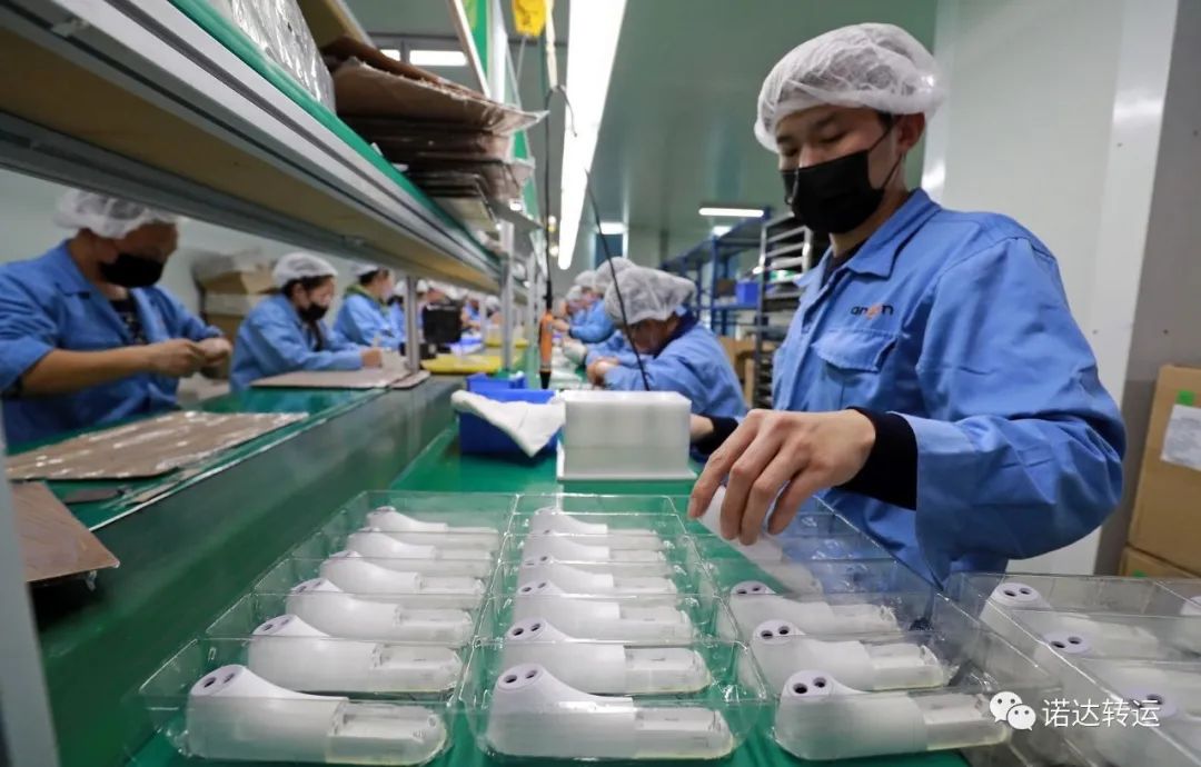 疫情免费送口罩,疫情防控爱心礼品