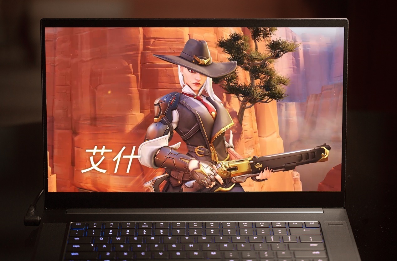 雷蛇灵刃17可以当工作站,雷蛇灵刃2023测评