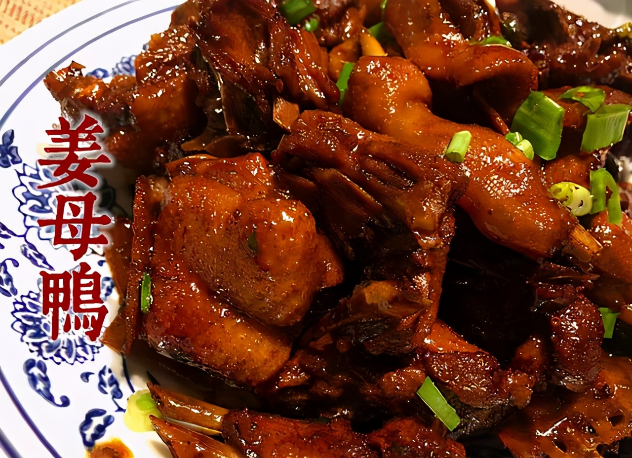 潮爸8月12日午餐记录，鲍鱼烧牛蹄筋、龙口粉丝烧大虾