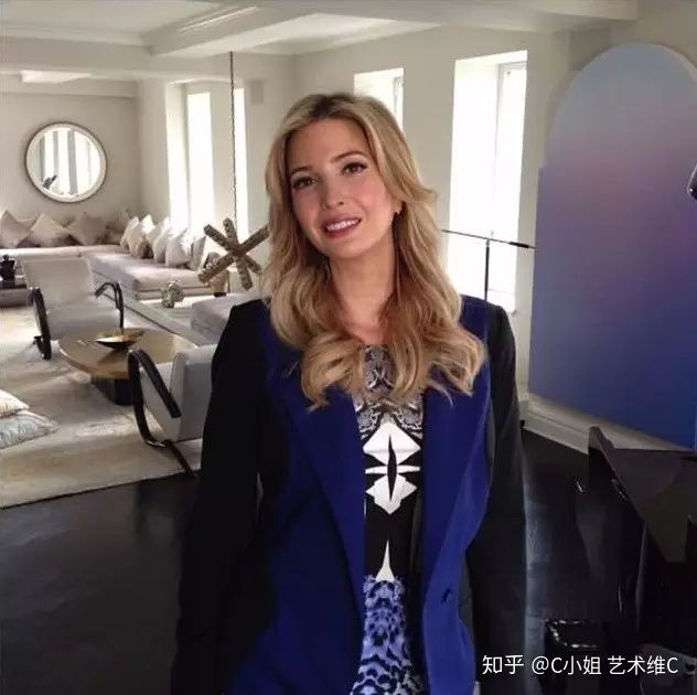 川普伊万卡年轻照片,美国川普女儿伊万卡