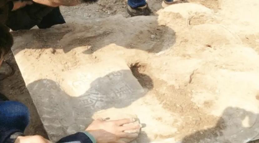 库页岛挖出皇帝的对联,库页岛乾隆对联