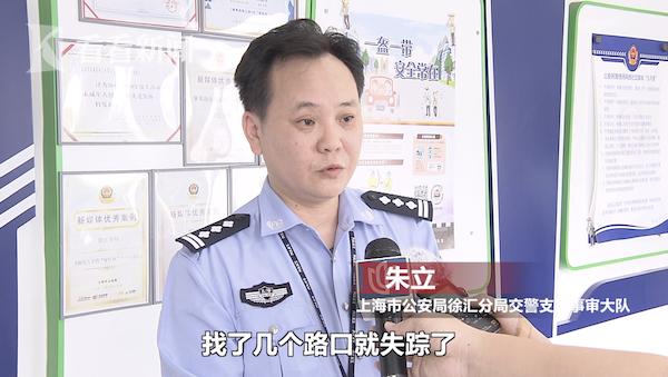 辛酸老人老年生活的视频,心酸68岁残疾老人