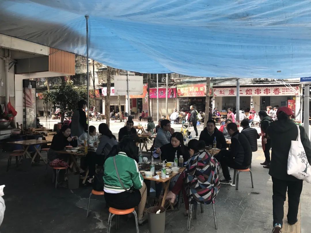 四川人离不开的火锅,四川人离不开的小吃