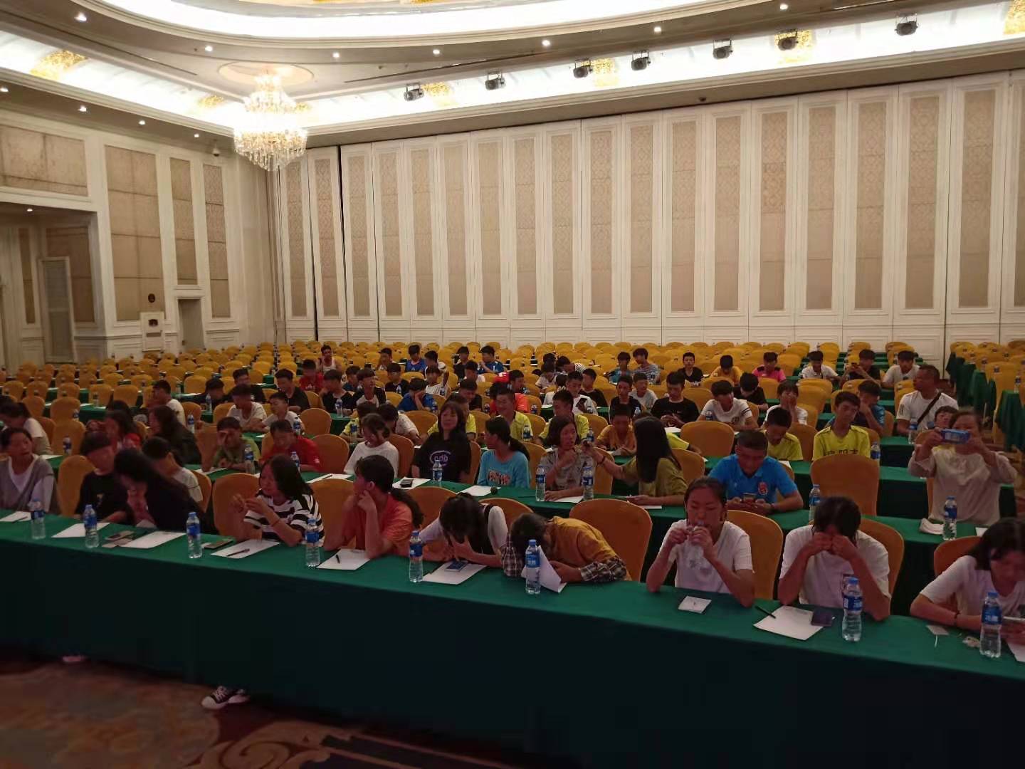 阜南初中夏令营,安徽阜南足球队夏令营