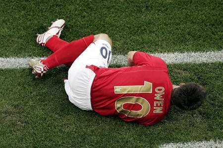 娇贵的膝盖是球员的阿喀琉斯之踵！膝盖伤已毁掉无数优秀球员