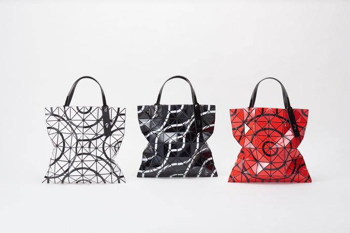 三宅一生的香水与包包，都没有易烊千玺身穿的三宅一生衬衣火！