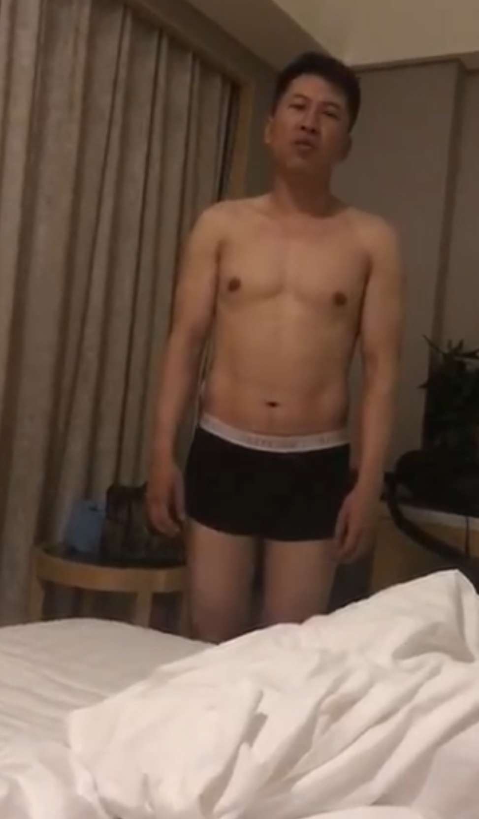 对于婚姻中女人的忠告,恋爱中女方出轨怎么解决