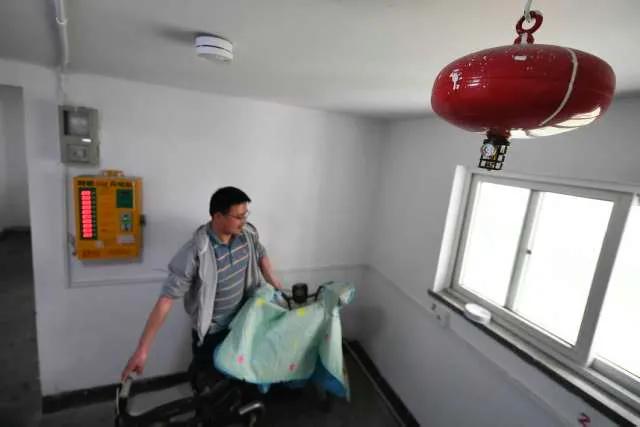 小区高空抛物监控智能预警,实时识别高空抛物行为