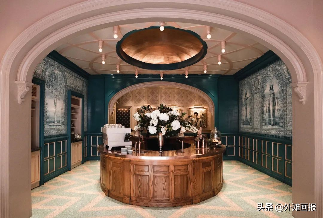 空间设计鬼才、色彩魔术师打造时髦酒店，开业就成热门打卡地