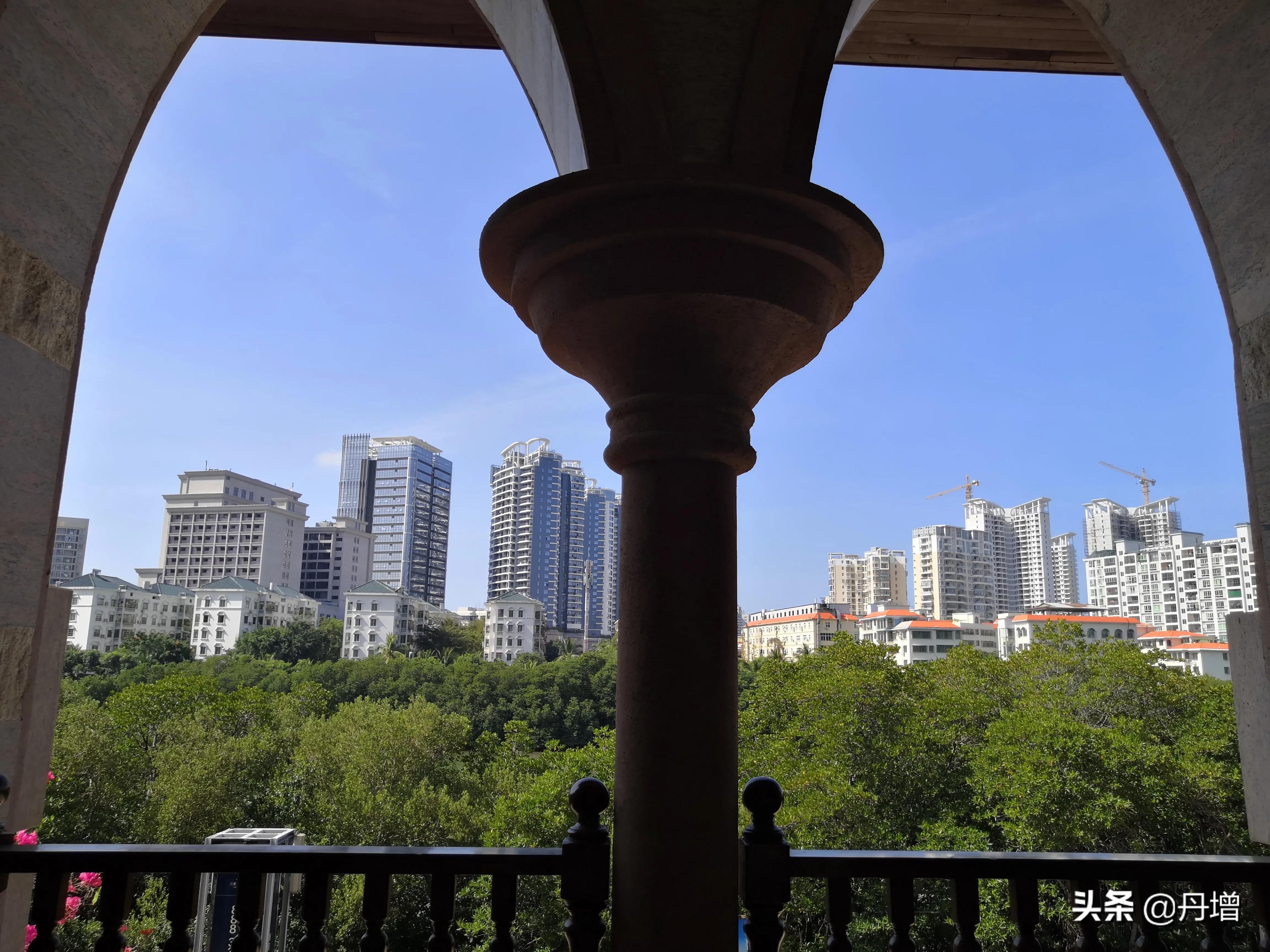 三亚美丽之冠酒店,三亚地标美丽之冠