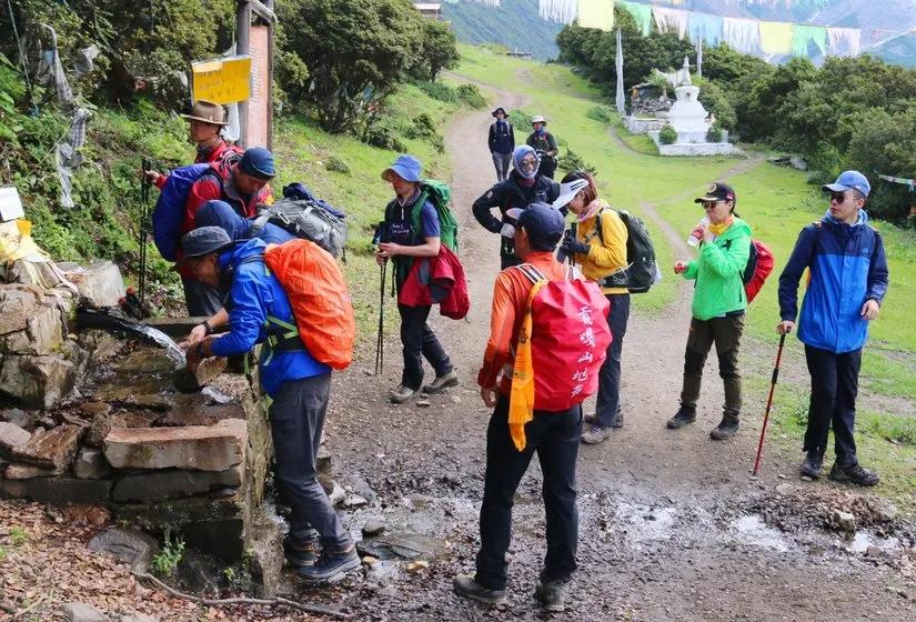 贡嘎山的徒步,贡嘎雪山大环线徒步游记